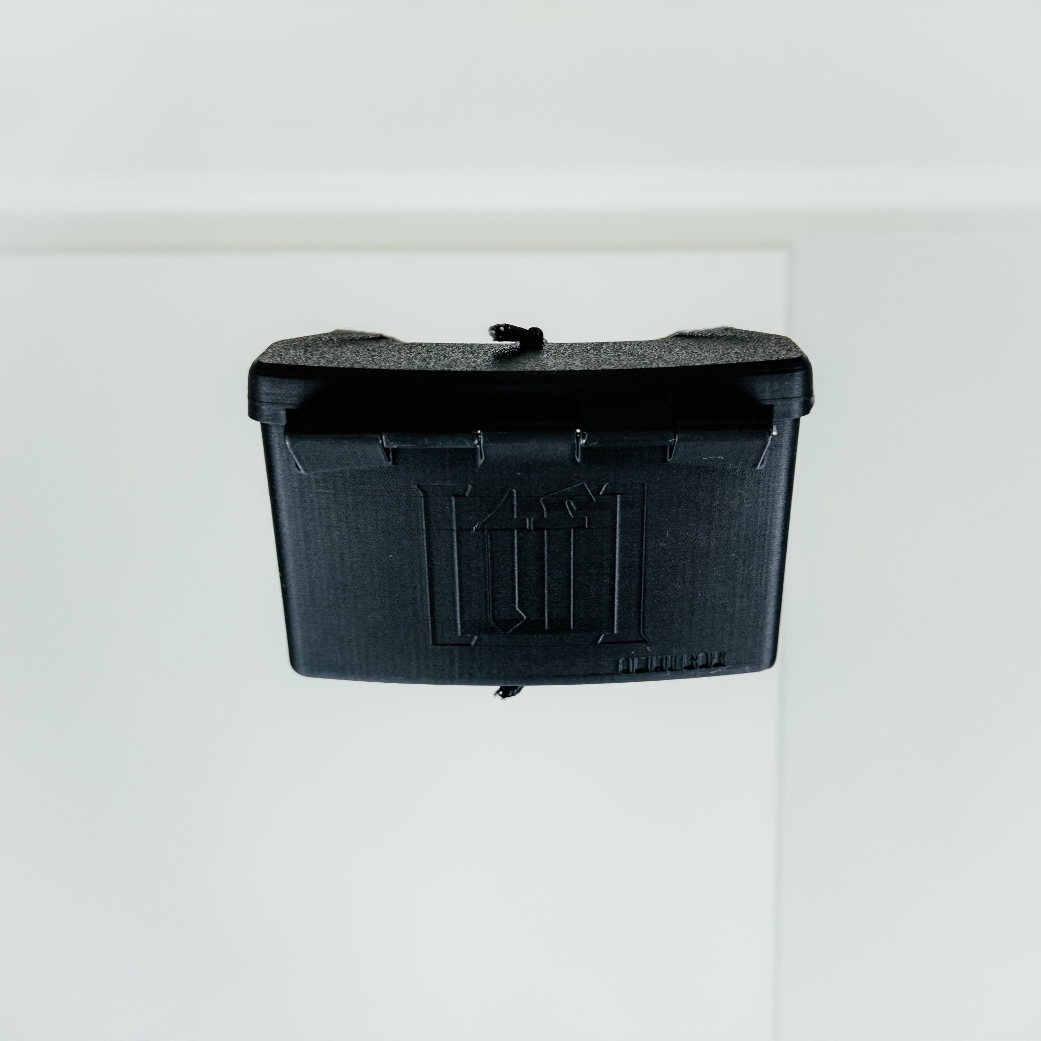 Triple Feed OMNI BOX Black