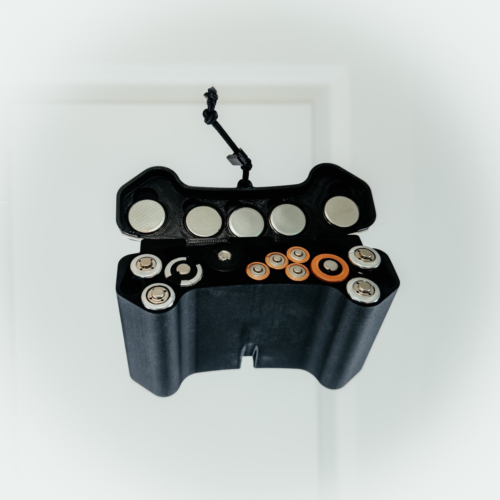 Triple Feed OMNI BOX Black